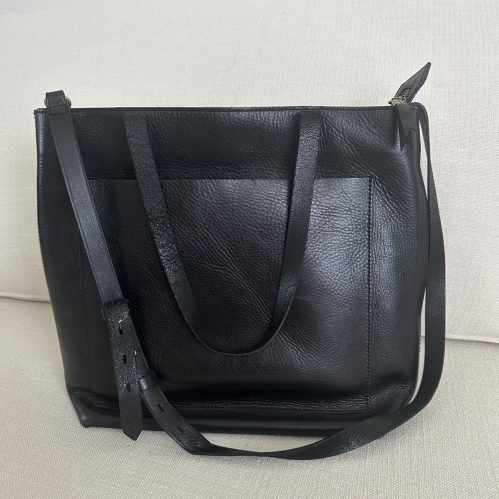 Madewell Medium Zip Top Transport Tote